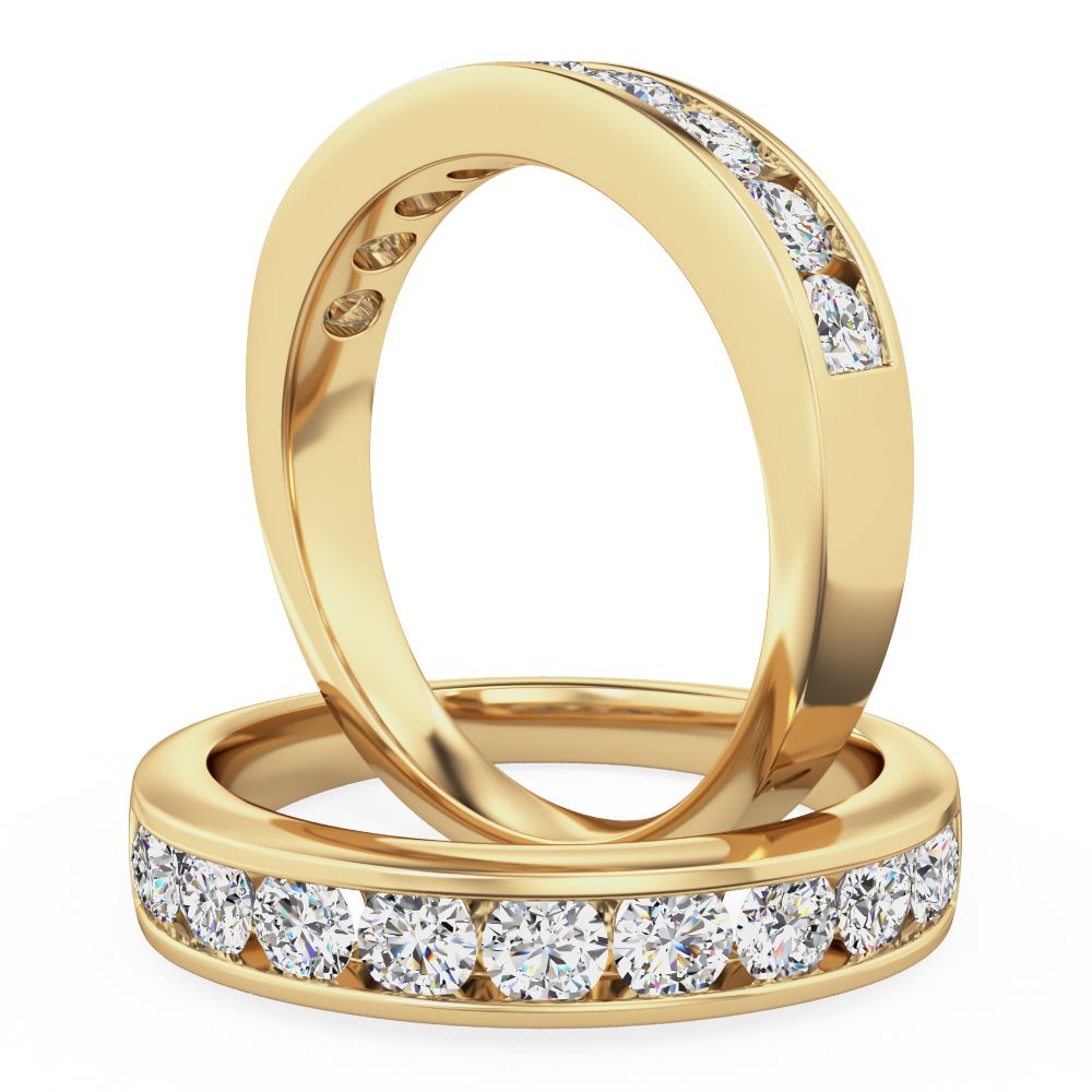 unknown – A stunning nine stone diamond eternity ring in 18ct yellow gold