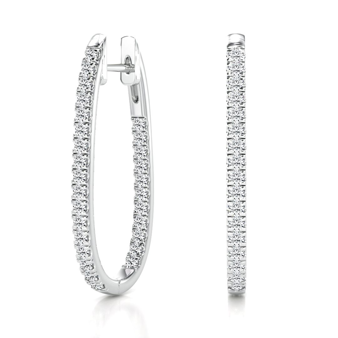 unknown – A beautiful pair of brilliant cut diamond hoop earrings in 18ct white gold
