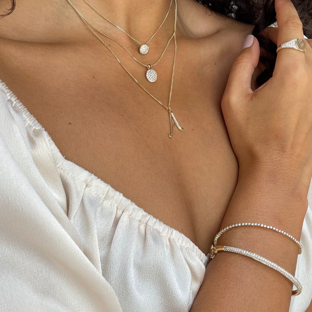 [OTHER IMAGE] two-side-view – A beautiful Initial diamond pendant with chain.